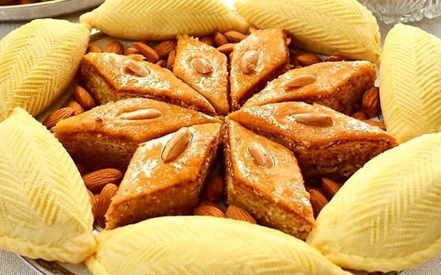 Satışda 70 manata satılan paxlavalar VAR- VİDEO