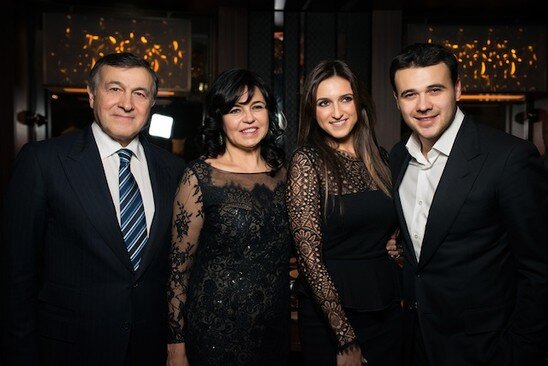 Araz Ağalarov həyat yoldaşı ilə necə tanış olub? - Çox maraqlı tanışlıq hekayəsi