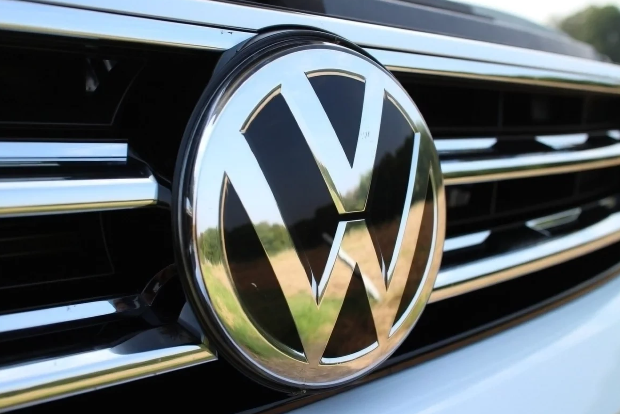 "Volkswagen" Almaniya ordusu üçün silah istehsalına başlaya bilər