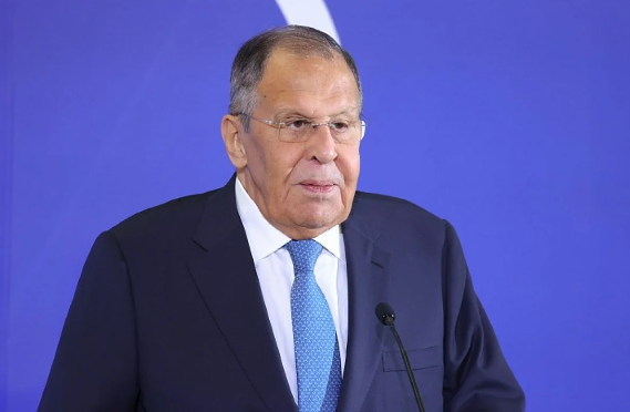 Sergey Lavrov Bakıya gəldi
