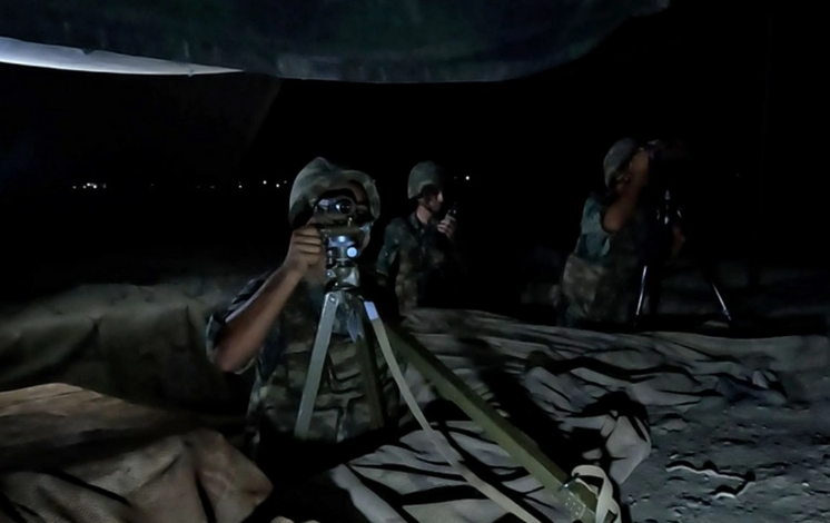 Azərbaycan Ordusunun artilleriya bölmələrinin xüsusi təlimi keçirilir