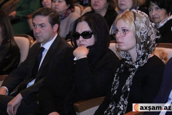 Amaliya Pənahovanın ailəsinin vida mərasimindən GÖRÜNTÜLƏRİ