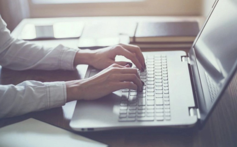 "Buraxılış və dissertasiya işlərinin başqasına yazdırılması təhsil sisteminin etibarlılığı üçün təhlükədir" - AÇIQLAMA