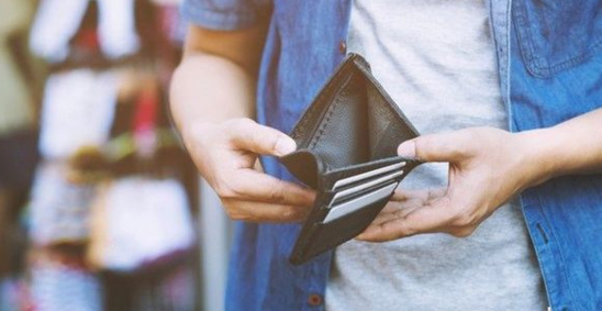 Maaş gələnə qədər kimdən borc almaq olar? ARAŞDIRMA