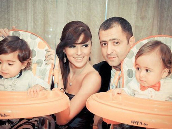 Məşhurlar əkiz uşaqları ilə - FOTOLAR