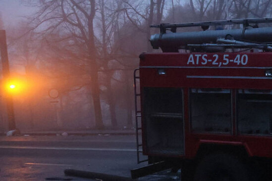 Almatıda teleradio binası yanır
