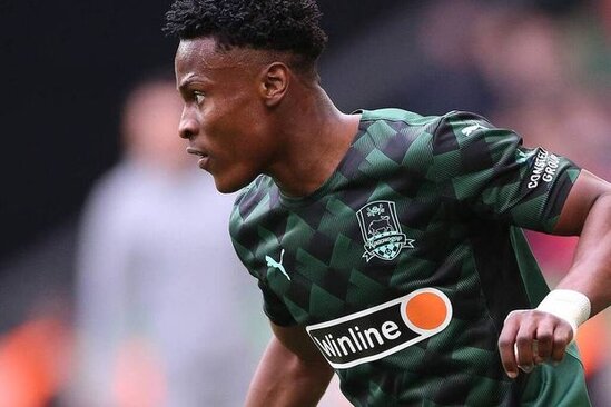 13 yaşlı ingilis futbolçu matç zamanı öldü