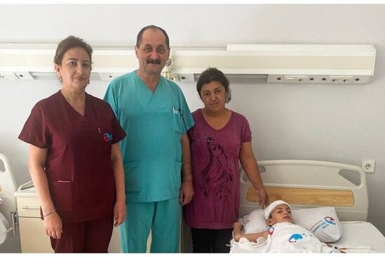 Azərbaycanlı həkimlər üç gün komada qalan uşağın həyatını xilas etdilər