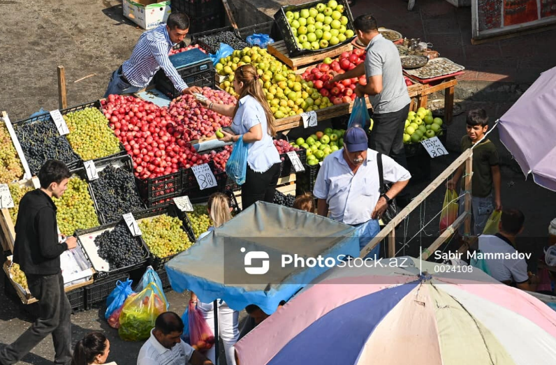 Rayon bazarlarında bahalaşan və ucuzlaşan MƏHSULLAR