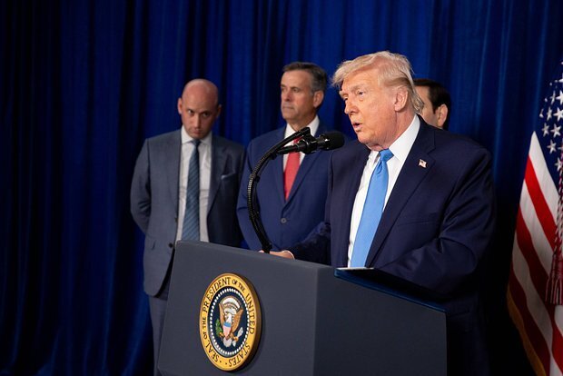 Tramp Qrenlandiya üzərində nəzarətin vacibliyini bəyan edib