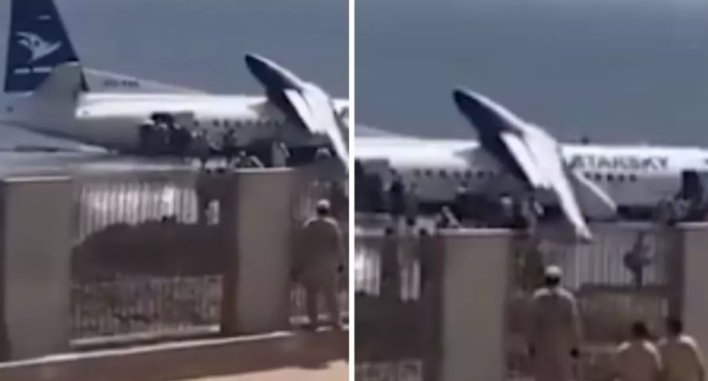 Sərnişinlər okeana məcburi eniş edən təyyarədən görün necə təxliyyə edildi -