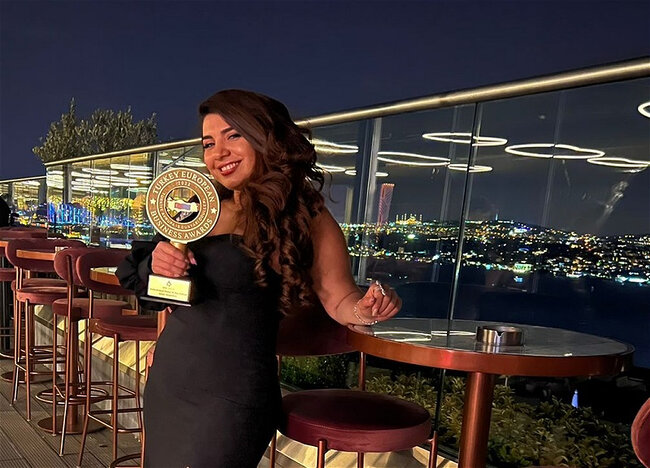 "Garderobe Boutique"in təsisçisi Türkiyədə mükafat aldı – FOTO