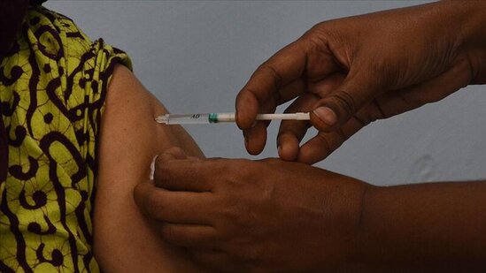 Hindistanda vaksin yan təsir göstərdi: 447 nəfər...