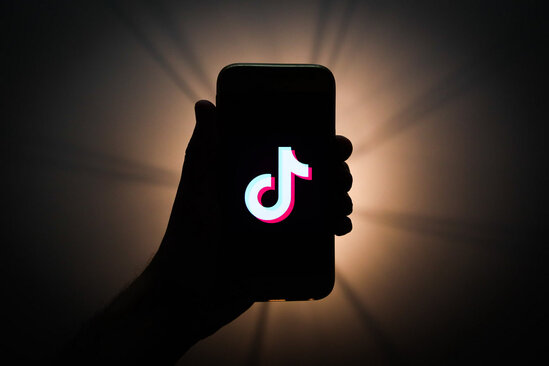 "TikTok"un "Android" versiyasında təhlükəli boşluq aşkar edilib
