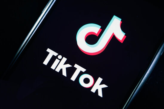 "TikTok"un sahibi Britaniyada qərargah yaratmaq barədə danışıqları dayandırıb