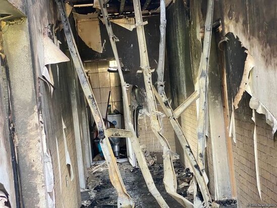 Bərdədə şəhid ailəsinin evi yandı - FOTO