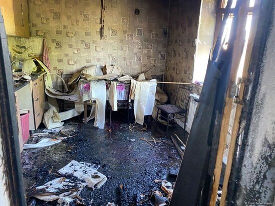 Bərdədə şəhid ailəsinin evi yandı - FOTO