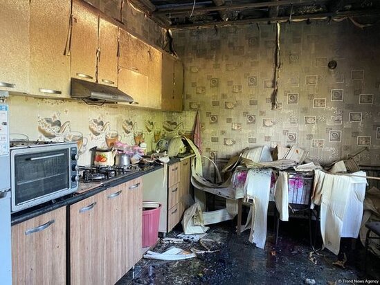 Bərdədə şəhid ailəsinin evi yandı - FOTO