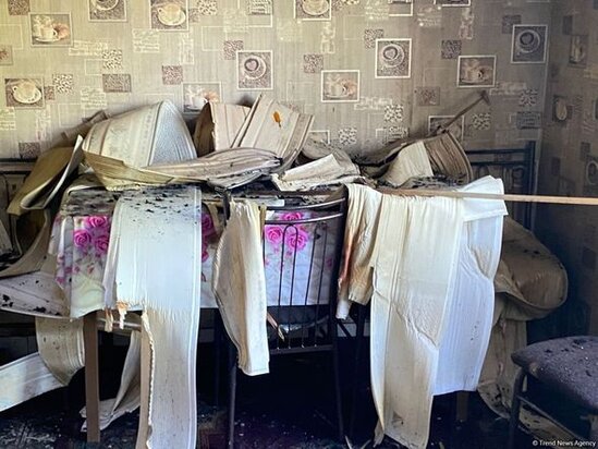 Bərdədə şəhid ailəsinin evi yandı - FOTO