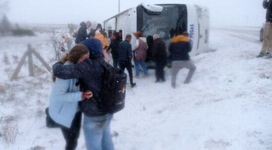 Turistləri daşıyan avtobuslar AŞDI: Ölən və yaralılar var - VİDEO