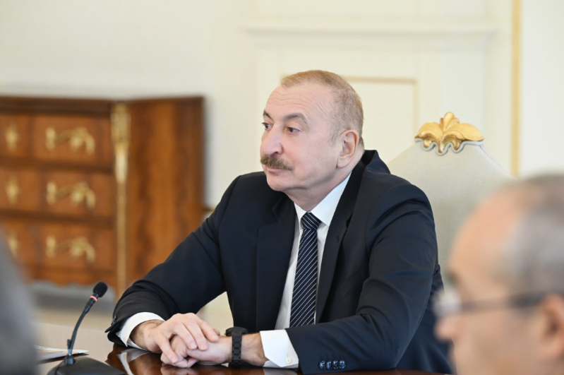 Prezident İlham Əliyev ABŞ Ticarət Palatasının nümayəndə heyətini qəbul edib