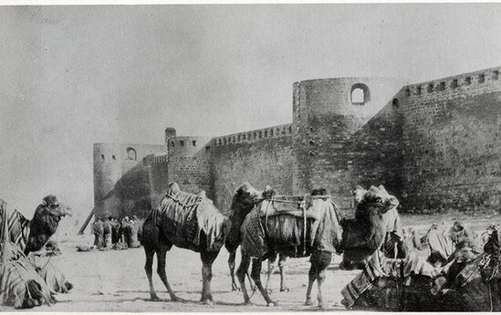 Bakıdan tarixi fotolarınız varsa, bu ünvana göndərin