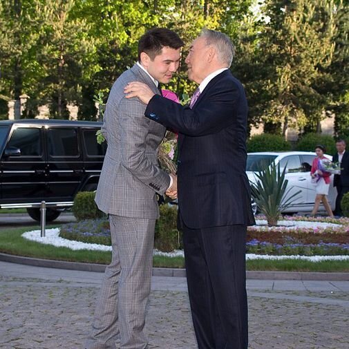 Nazarbayev ilk dəfə nəvəsinin ölümünü şərh etdi: "Artıq bu işin köləsinə çevrilmişdi..."