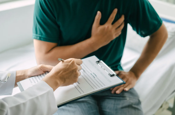 Ürək xəstəliyi riskini ikiqat artıran vərdiş açıqlandı