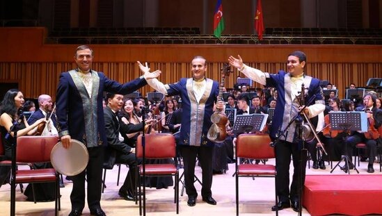 Koronavirusa görə Azərbaycanda ilk dəfə BOŞ ZALA konsert verildi