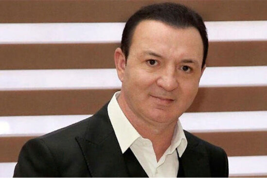 "Vasif Məhərrəmli 25 manata görə əlini masaya vurub bizi təhqir etdi" - Müğənni ilə restoran arasında QALMAQAL