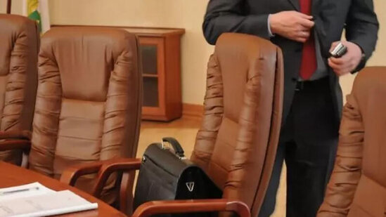 Bakıda nazirliyin baş direktoru vəfat etdi