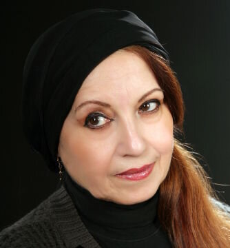 70 yaşlı aktrisanın keşməkeşli həyatı: Ruhi xəstə oğlu dediyi vaxtda öldü, nəvəsinin vəfatını qabaqcadan bildi