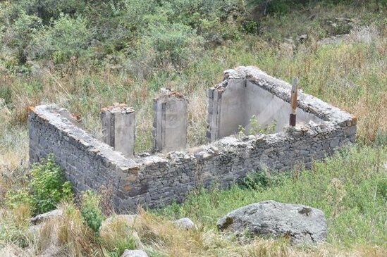 Ermənilərin viran qoyduğu Kəlbəcərin Armudlu kəndindən görüntülər - FOTO