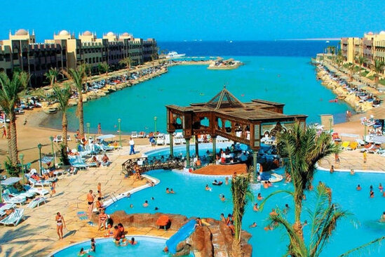 Misir turistlər üçün ölkəyə giriş qaydalarını sadələşdirdi