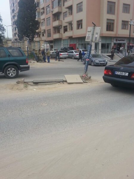 Bakının mərkəzi küçəsində BİABIRÇI VƏZİYYƏT - FOTOLAR