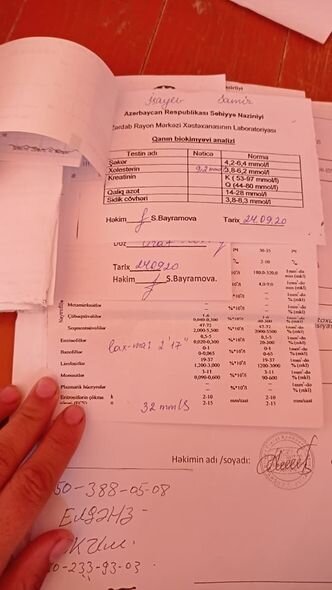 Məktəbli atasına dərman almaq üçün pambıq toplayır - FOTO