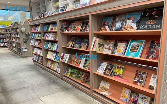 Oxucusunu itirən Bakı kitabxanaları - REPORTAJ