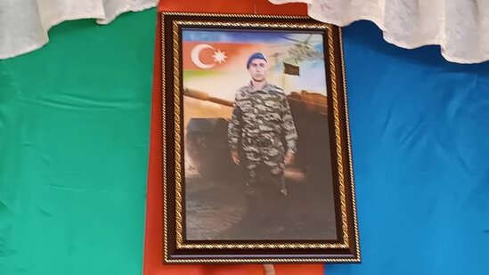 Şəhid Eşqin Hüseynov ilə vida mərasimi keçirilir - FOTO