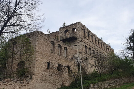 Dövlət Xidməti: Azad edilmiş ərazilərdə 42 abidə pasportlaşdırılıb