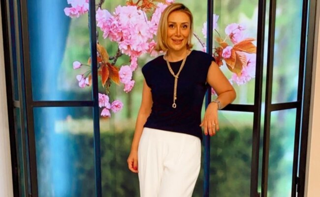 Aparıcı Xədicədən ÜZÜCÜ XƏBƏR