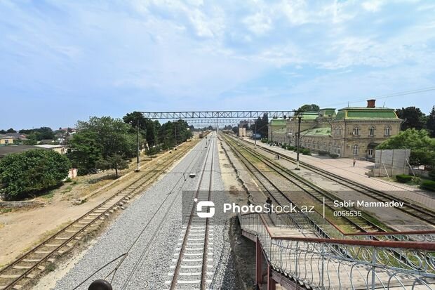 ADY: "Qatar yoluna daş, dəmir, təkər və digər kənar əşyalar qoymayın!"