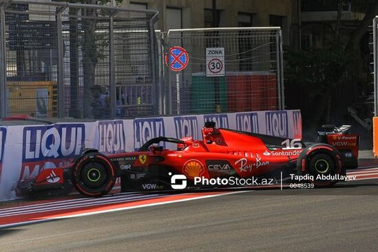 "Formula-2": İki pilot sprint yarışını erkən dayandırdı