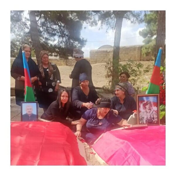 Yasa getmək, yoxsa sosial şəbəkədə bəyəni toplamaq sevdası? - Video+Fotolar