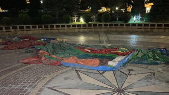 "Yasamal parkı"nda bayraqların yerə atılması iddialarına rəsmi CAVAB – YENİLƏNİB + FOTO/VİDEO