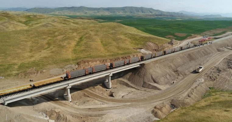 "Zəngəzur dəhlizi Bakı-Ankara oxunun strateji layihəsidir və bu layihə artıq geri dönməz mərhələyə keçib" - AÇIQLAMA